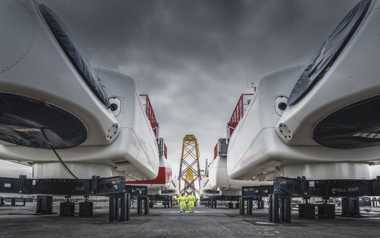 Vestas, Tien Li present 1st Taiwan-made offshore wind turbine blade