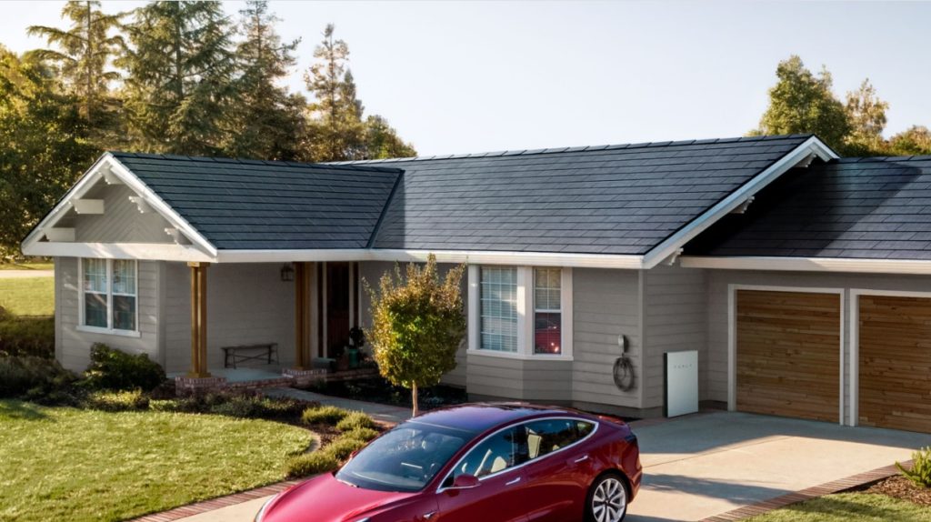 Tesla solar installations rebound to four-year high