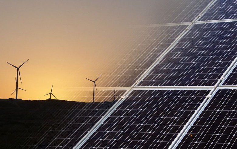 Dubai fund invests in projects to develop 650 MW of renewables, storage