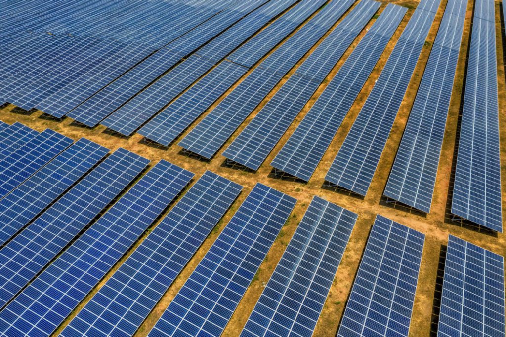 Masdar closes financing for 900MW PV portfolio in Uzbekistan