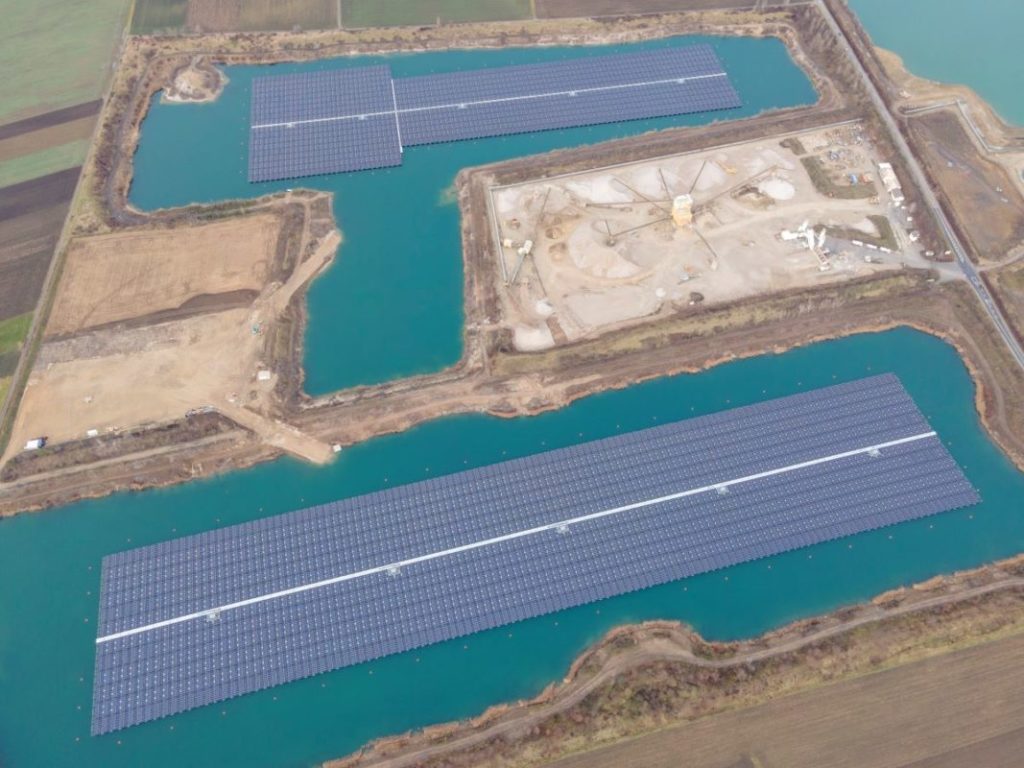 FLOATING PV ROUND-UP: Portuguese floating tender, Akuo project in France, US’ ‘largest’ FPV project
