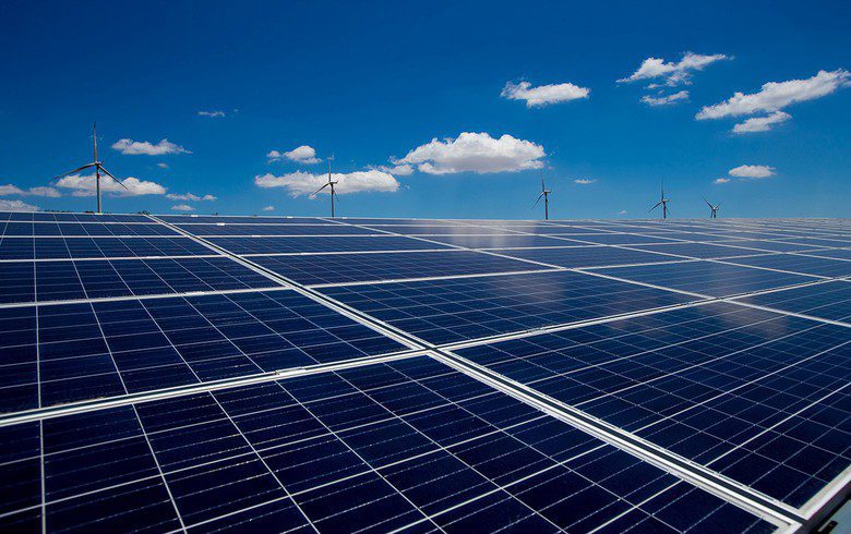 QEM shortlists 3 bidders to develop 1 GW renewables at vanadium site
