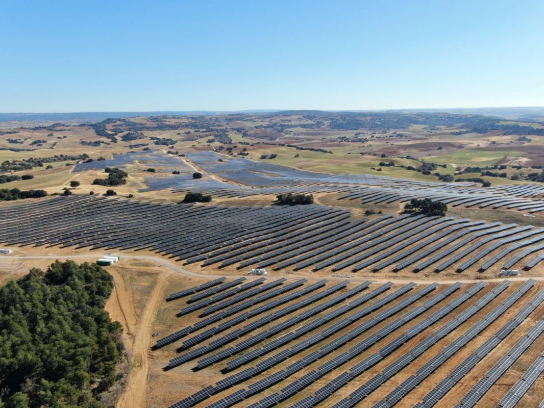 Grenergy Renovables obtains technical advisory services for solar PV projects in Chile and Peru