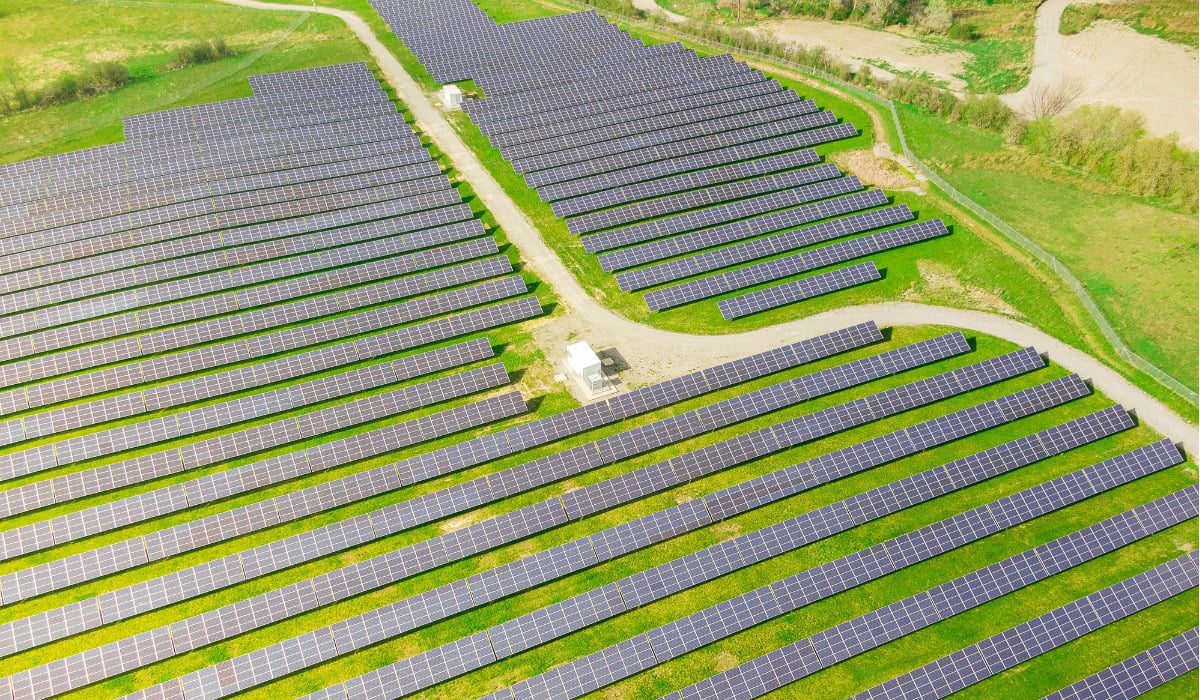 Sunraycer Renewables bags US$475 million for solar-plus-storage projects in Texas