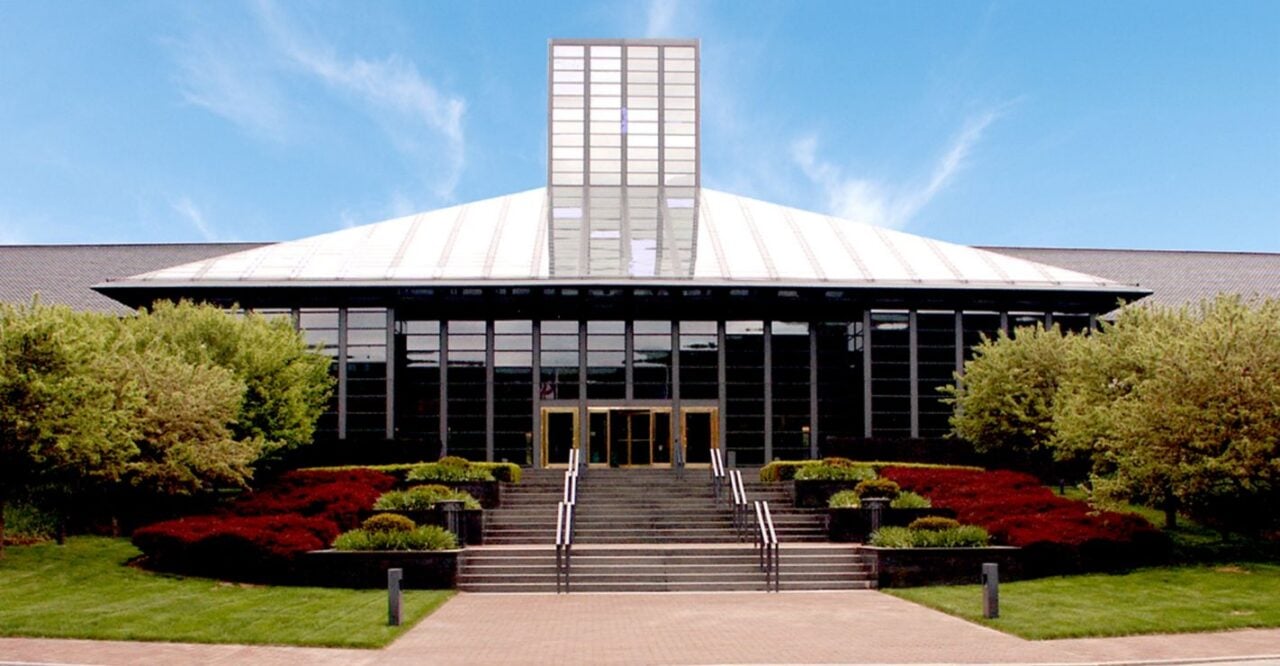 Corning acquires JA Solar 2GW US module assembly plant